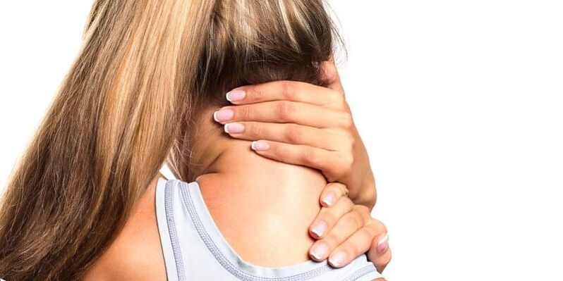 Dolore al collo in una ragazza con osteocondrosi